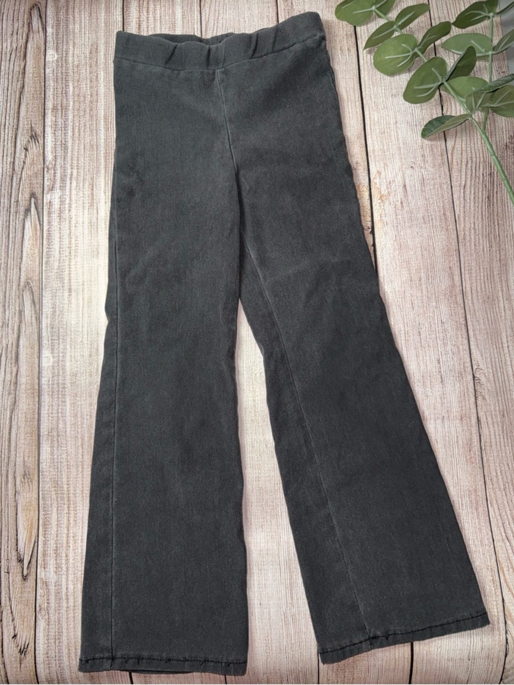 H&M | Flared Jeggings